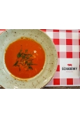 Pomidorowa z domowym makaronem